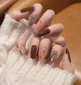 ネイル 🍑 momo_nailのネイルデザイン