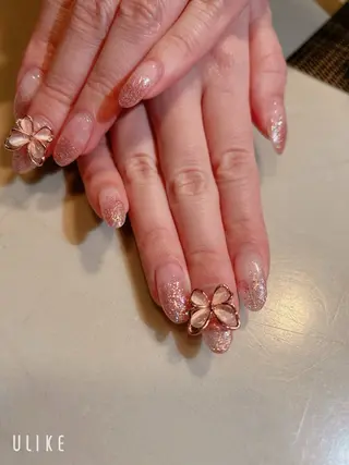 ネイル Three of cups所属・Three of cupsのネイルデザイン