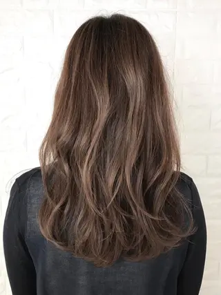 セミロング カラー エイジングケア特化 美容師✂️山崎竜二のヘアスタイル