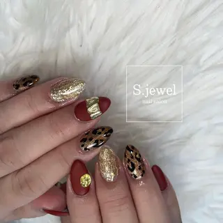 ネイル S♡JEWEL所属・S. JEWELのネイルデザイン