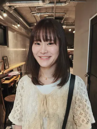 ミディアム カラー 前野 日奈のヘアスタイル