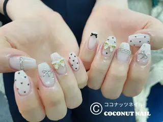 ネイル 神田 ココナッツのネイルデザイン