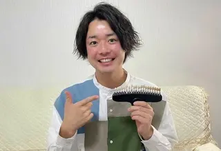 ロング ヘアアレンジ ネイル マツエク・マツパ メンズ カラー パーマ キッズ アイブロウ ライトビューティー 銀座店のエステ・リラクイメージ