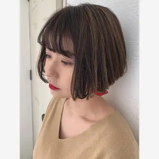 ショート カラー fio マナミのヘアスタイル