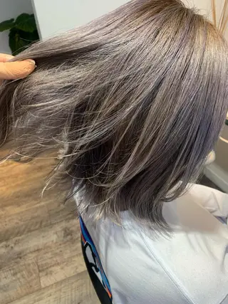 ミディアム カラー パーマ ヘアアレンジ メンズ キッズ ネイル マツエク・マツパ SALOWIN梅田茶屋町店所属・ウルフレイヤーカット /チヒロのヘアスタイル