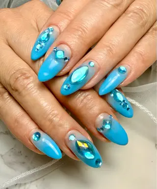ネイル M.N_ nailのネイルデザイン
