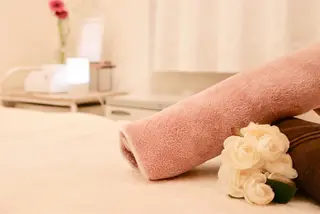 ミディアム キッズ ネイル マツエク・マツパ ニキビ跡専門サロン Ａｉｎａのエステ・リラクイメージ