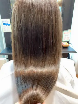 カラー 髪質改善＆艶髪美髪エステ専門店　Lyrae～リラエ～所属・西梅田🌿髪質改善 井手　浩太朗のヘアスタイル