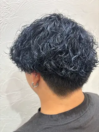 パーマ メンズ hina🎀🪽 /艶カラー/大曽根駅のヘアスタイル