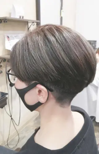 ショート sepiage trois所属・酒井 亜希のヘアスタイル