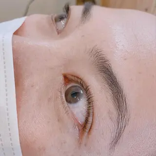 マツエク・マツパ 芦澤 愛の眉毛・アイブロウイメージ