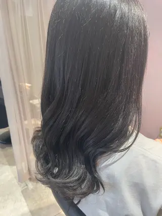 カラー 永宮 采佳のヘアスタイル