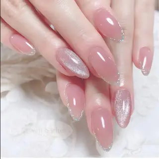 ネイル ゲン レイカのネイルデザイン