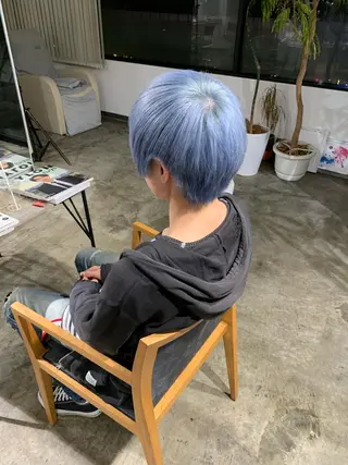 ショート カラー 🌈ディレクター🌈 徳松優希のヘアスタイル