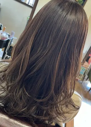 ミディアム soyo所属・北村 俊のヘアスタイル