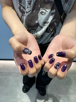 ネイル 🎀韓国レイヤー特化 🎀ベージュ/ミクのヘアスタイル