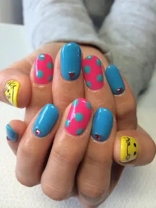 ネイル VIOLUS所属・VIOLUS 関目のネイルデザイン