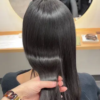 ミディアム パーマ ネヅ カオルのヘアスタイル