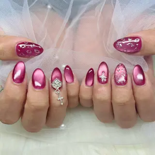 ネイル Yuna🩵 RE:N.Nailのネイルデザイン
