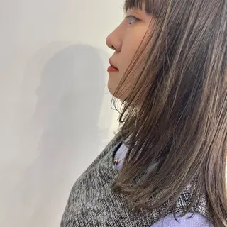 ミディアム カラー 松本 茜のヘアスタイル