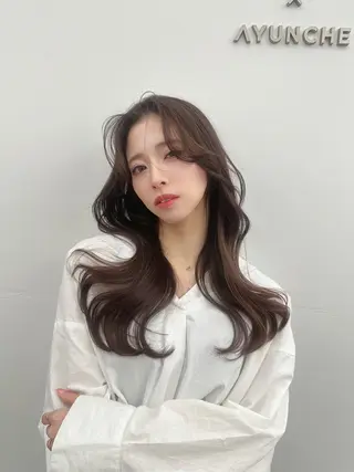 ロング 失敗しない顔まわり× 小顔補正レイヤー難波のヘアスタイル