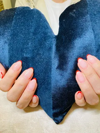 ネイル ECLAT エクラ所属・寺山 千鶴のネイルデザイン