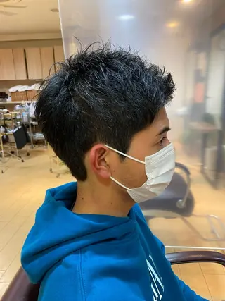 メンズ KAZU所属・安藤 慎悟のヘアスタイル