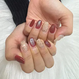 ネイル シュシュ 🎀 girly nailのネイルデザイン