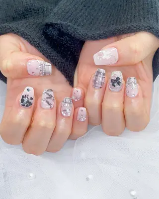 ネイル 五十嵐 美智のネイルデザイン