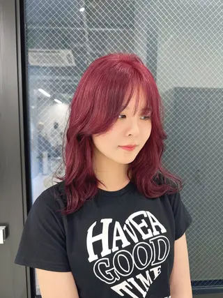 セミロング カラー Mana/ハイトー ン/レイヤー/ウルフのヘアスタイル