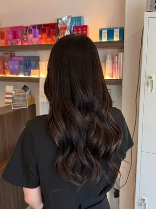 パーマ Grandoll Luxe所属・大神 鈴夏のヘアスタイル