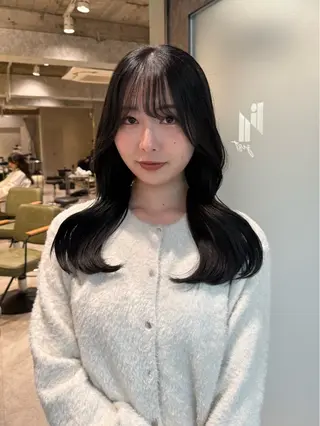 ロング 韓国風艶カラー 🇰🇷🩶/REIのヘアスタイル