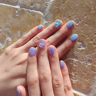 ネイル EASTHAM 吉田 毬乃のネイルデザイン