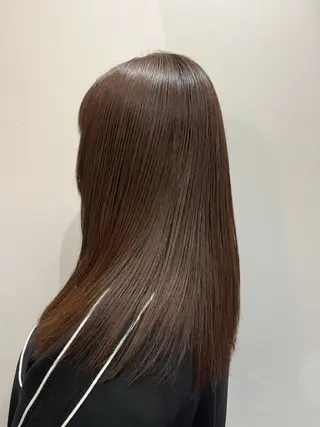 カラー 木村ゆうと🫧 レイヤー＆艶カラーのヘアスタイル