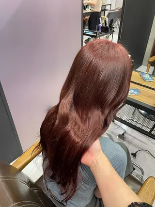 ロング カラー RAF Sakuraのヘアスタイル