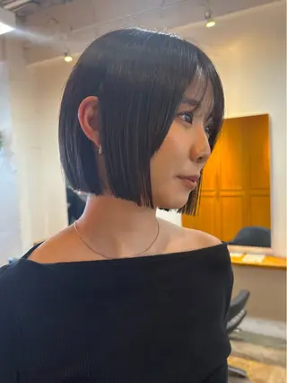 ショート カラー RIN／韓国ヘア レイヤー/ミディアムのヘアスタイル