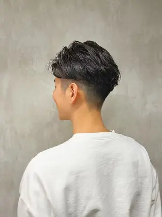 ショート カラー パーマ メンズ アイブロウ ウプエステティック所属・韓国肌管理 ウプエステティックのエステ・リラクイメージ