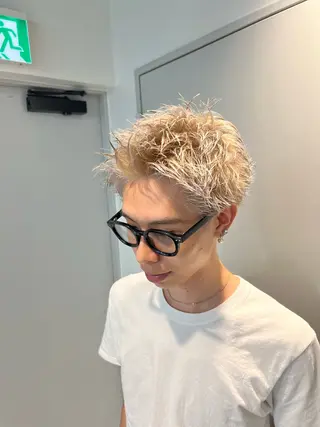 ショート カラー 🌀toa/波巻き✨ /メンズパーマ／栄のヘアスタイル