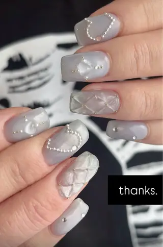 ネイル .8 HAREのネイルデザイン