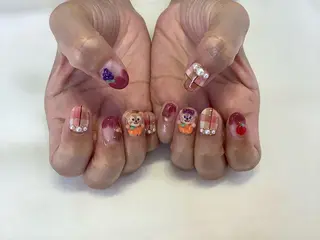 ネイル 💎🐰 saki. m 🐰💎のネイルデザイン