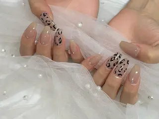 ネイル ＿WHITE+南海難波店所属・_WHITE+ 南海難波店のネイルデザイン