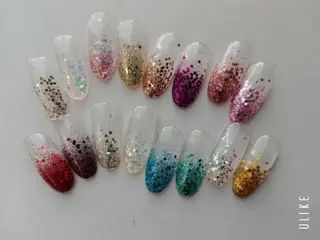 カラー wiwi salonのネイルデザイン