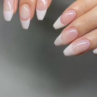 ネイル ルル　シェアサロン所属・tome much kyokaのネイルデザイン