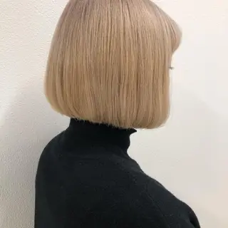 ショート カラー 渋谷ケアブリーチ Suuのヘアスタイル