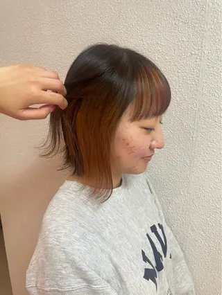 ミディアム カラー 濱本 樹蘭のヘアスタイル