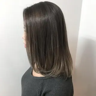 ミディアム カラー sharesalon セキケイタのヘアスタイル