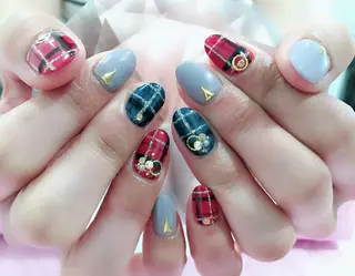 ネイル マツエク・マツパ AB マツエクネイルサロンのネイルデザイン