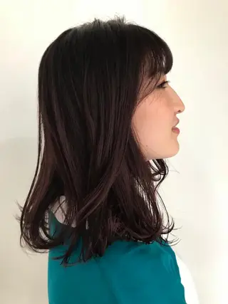 カラー pole/apartment所属・💓パーマ，💗 レイヤーカットのヘアスタイル