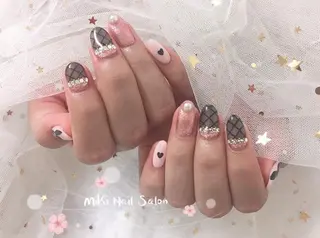 ネイル MiKi Nai池袋 長さだし得意のネイルデザイン