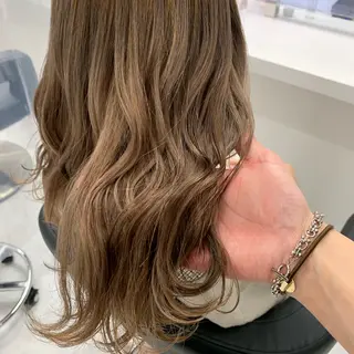 カラー 似合わせ💗骨格矯正 💗透明感カラー💗のヘアスタイル